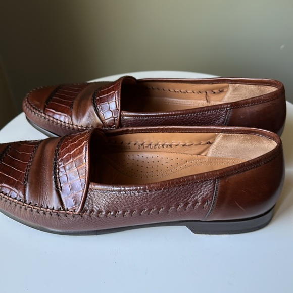 Mezlan Brown Crocodile Leather Loafers main image 12